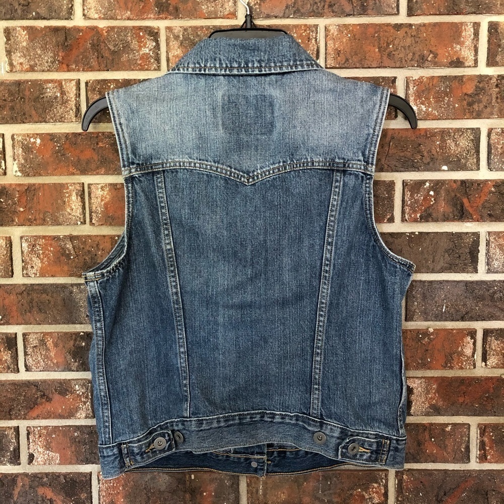 LEVI’S Denim Button Up Vest - Picture 6 of 6